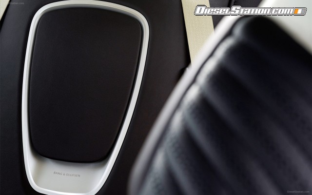 Aston Martin DB11 2017 Widescreen Picture #44 Aston Martin DB11 2017 Widescreen Picture #44